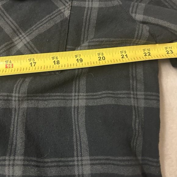 Voyager Heavy Flannel Shirt Jacket Men's XL Thermal Lined Black Plaid Button Up - Picture 9 of 10